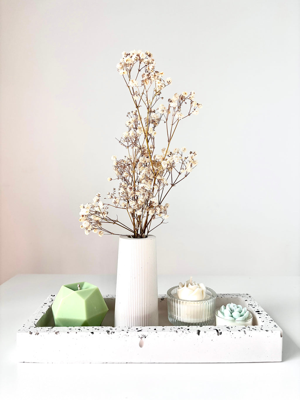 "Touch of Nature" Didelis Žalsvų Akcentų Rankų Darbo Žvakių ir Vazelės Rinkinys