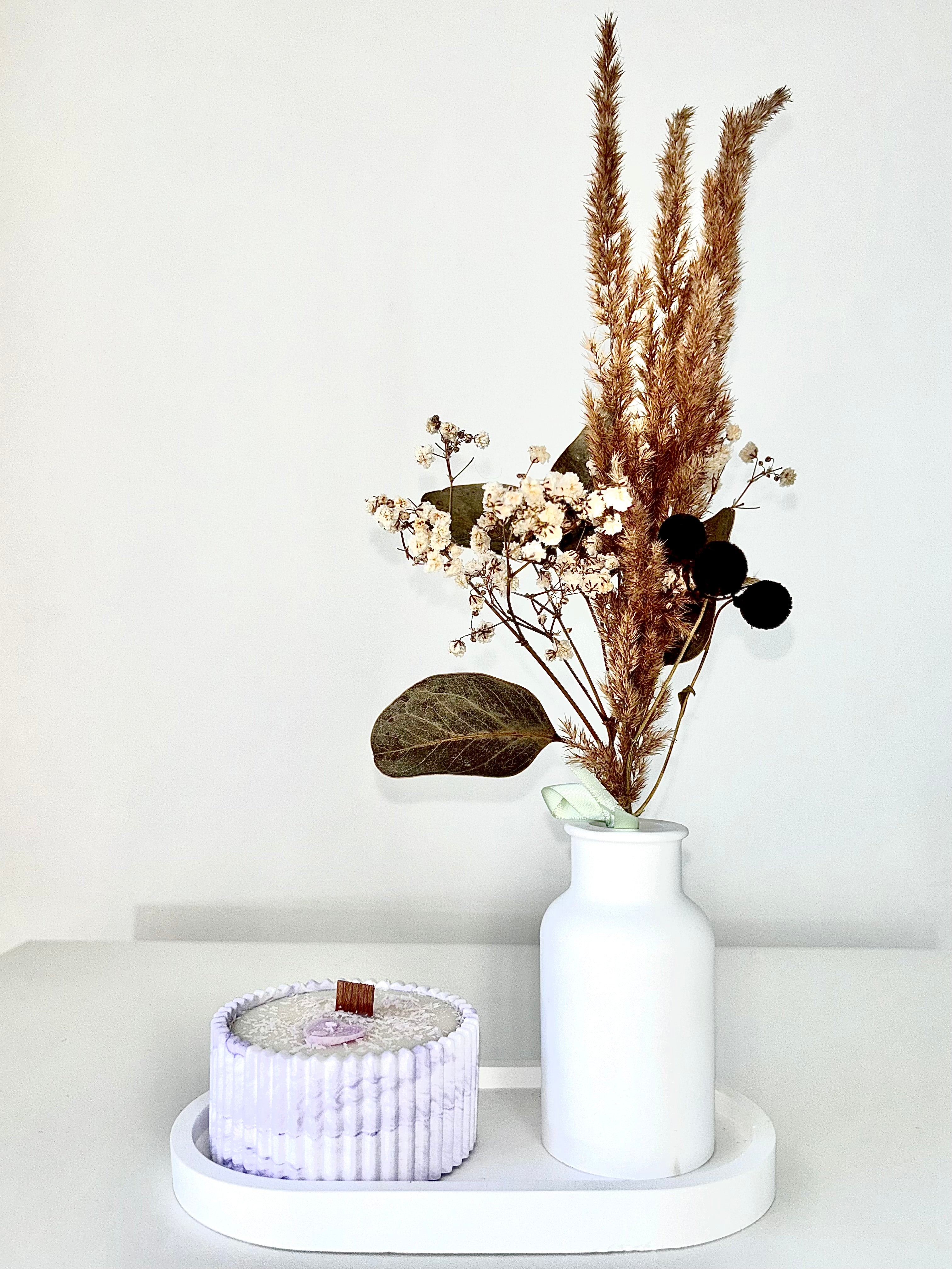 "Purple Autumn" Švelnios Violetinės Spalvos Rankų Darbo Žvakės ir Vazelės Rinkinys