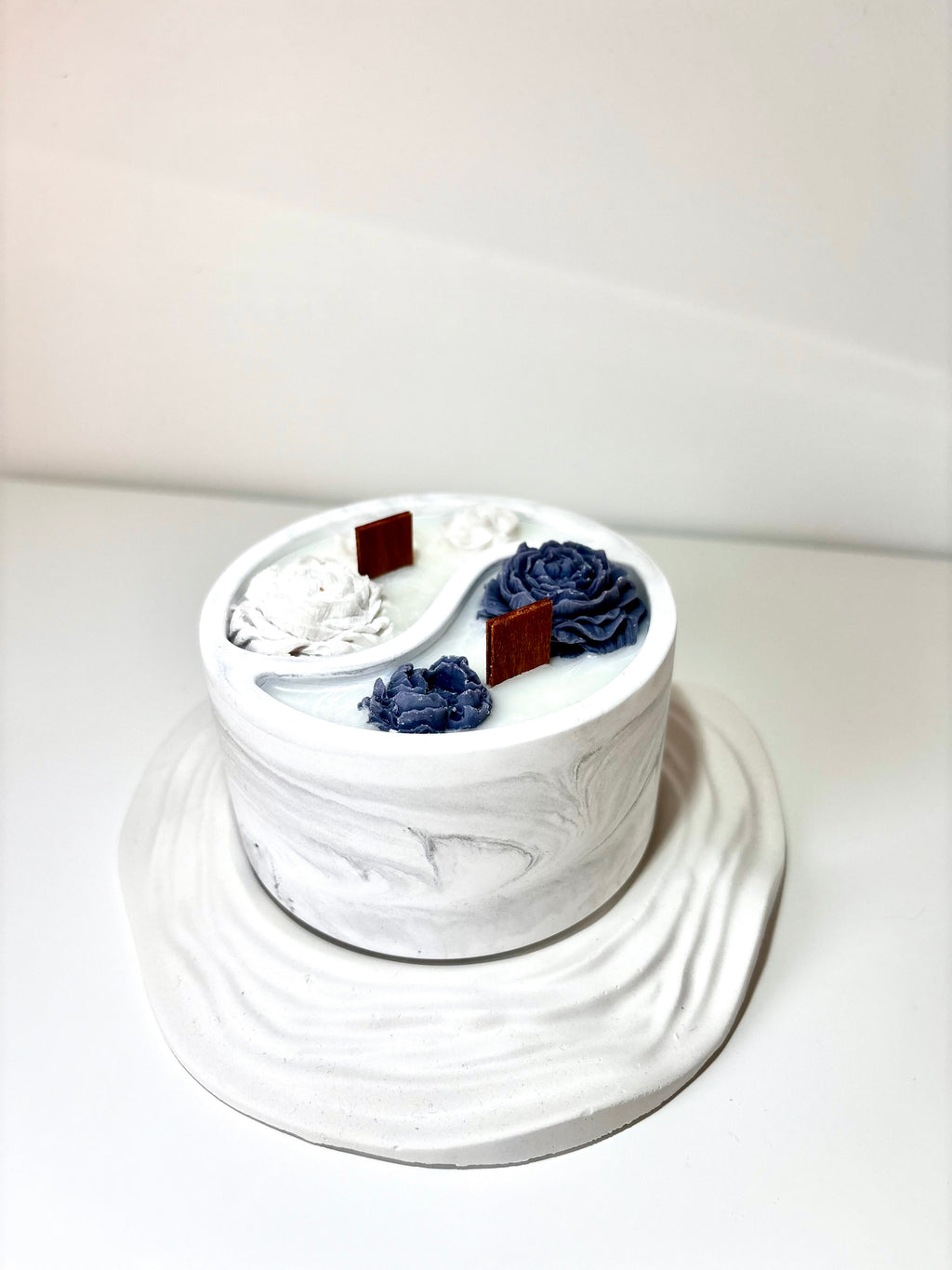 Dviejų Kvapų Žvakė Indelyje