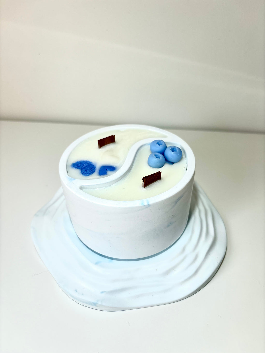 Dviejų Kvapų Žvakė Indelyje