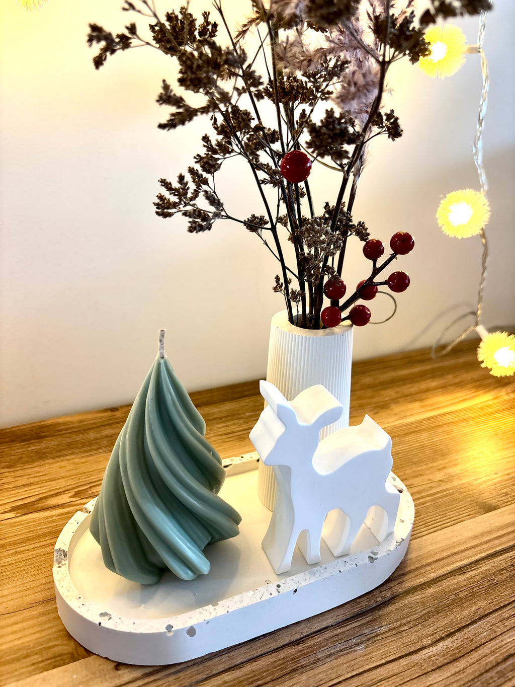 "Pasiruošę Šv. Kalėdoms" Kalėdinis rankų darbo žvakės su vazele rinkinys