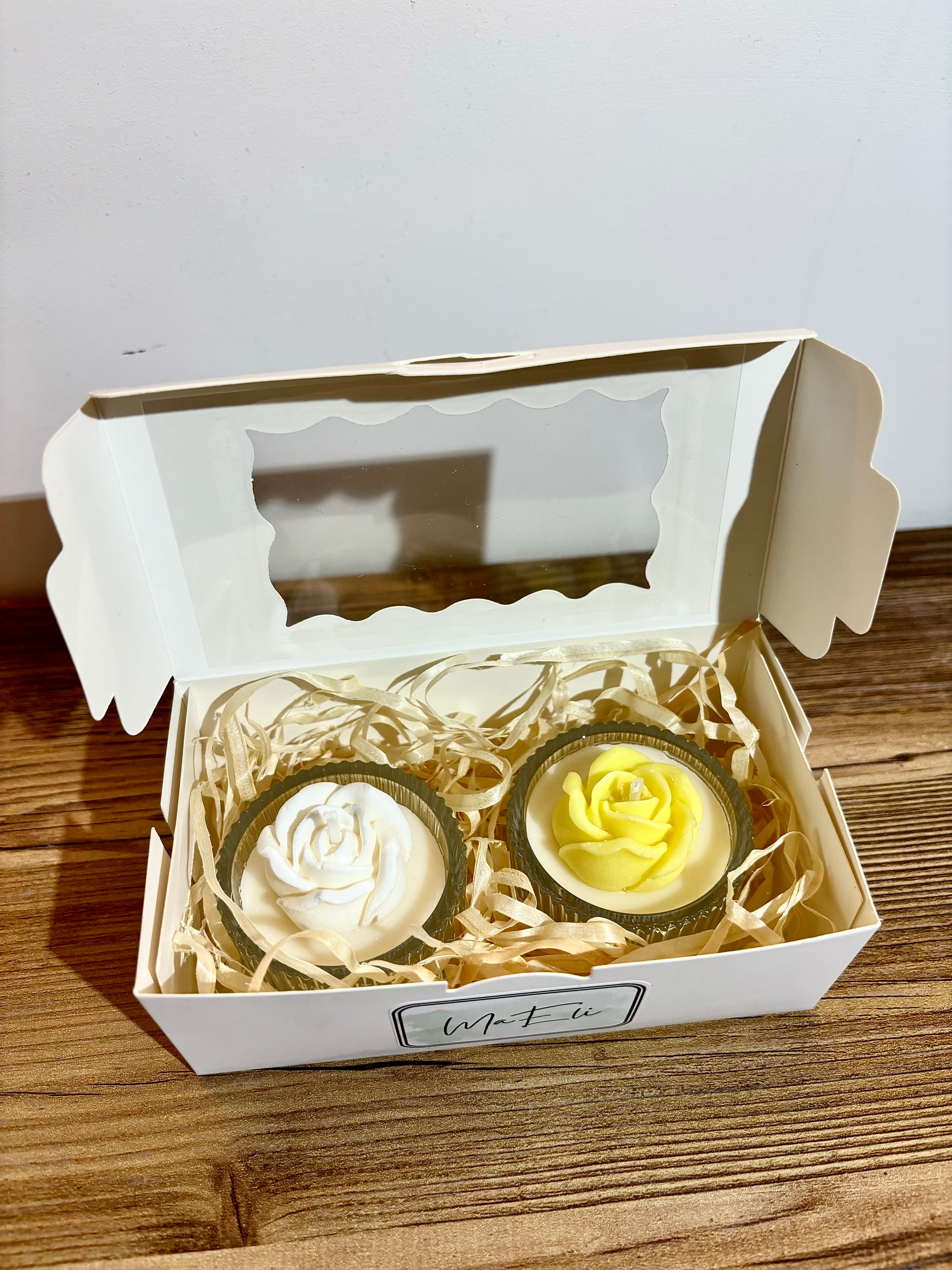 "Jaukumo detalės" rankų darbo žvakių rinkinys