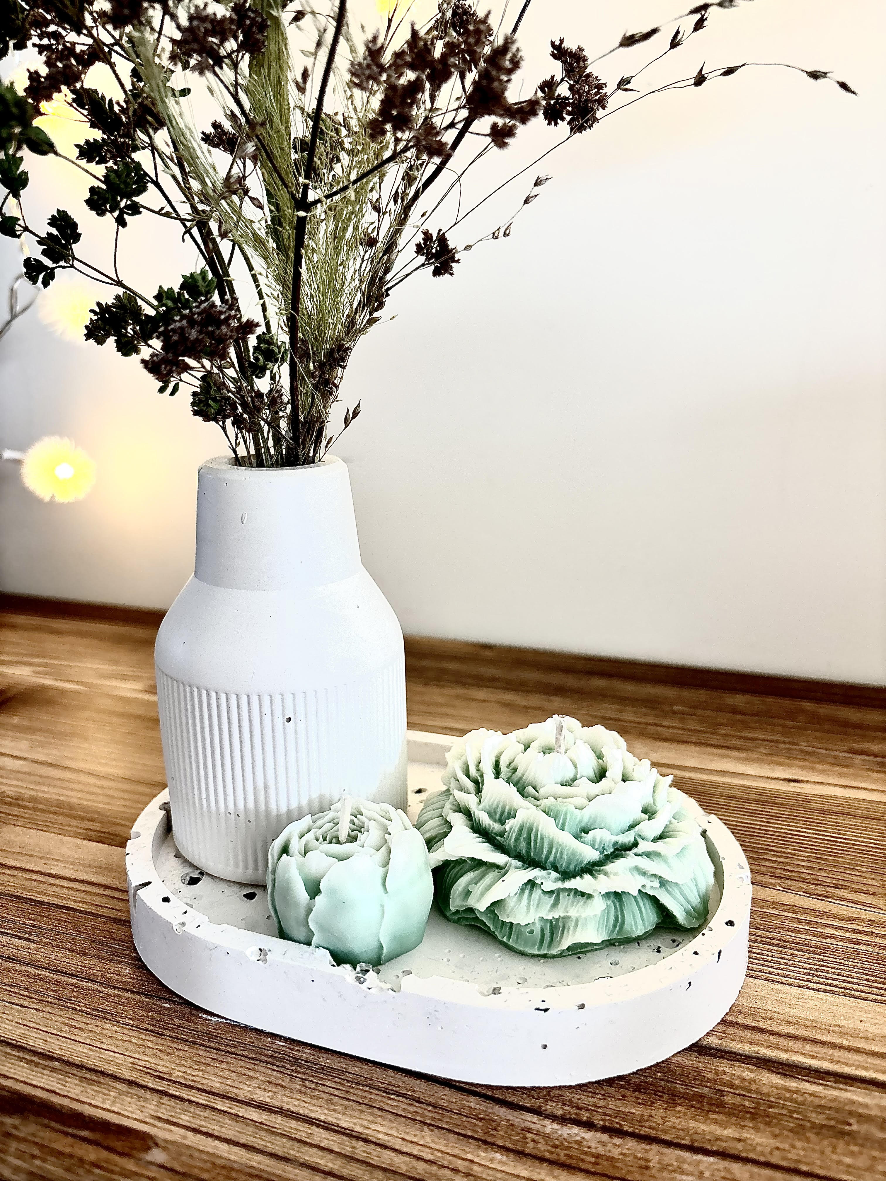 "Neatsiejama viena kitos dalis" rankų darbo žvakių ir vazelės rinkinys