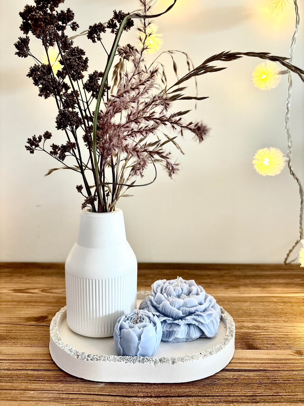 "Neatsiejama viena kitos dalis" rankų darbo žvakių ir vazelės rinkinys